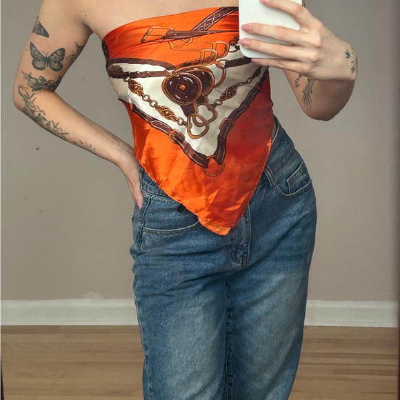Source Unknown Accessories - Orange and White detailed Scarf